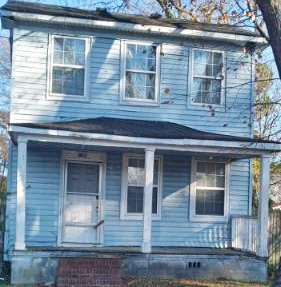 Front of property located at 1815 Lasalle Avenue, Portsmouth, Virginia 23704