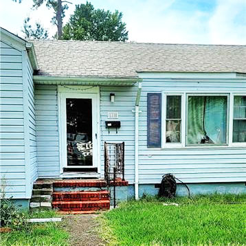 Extraordinarily cropped photo of property located at 118 Patnor Drive, Portsmouth, Virginia 23701